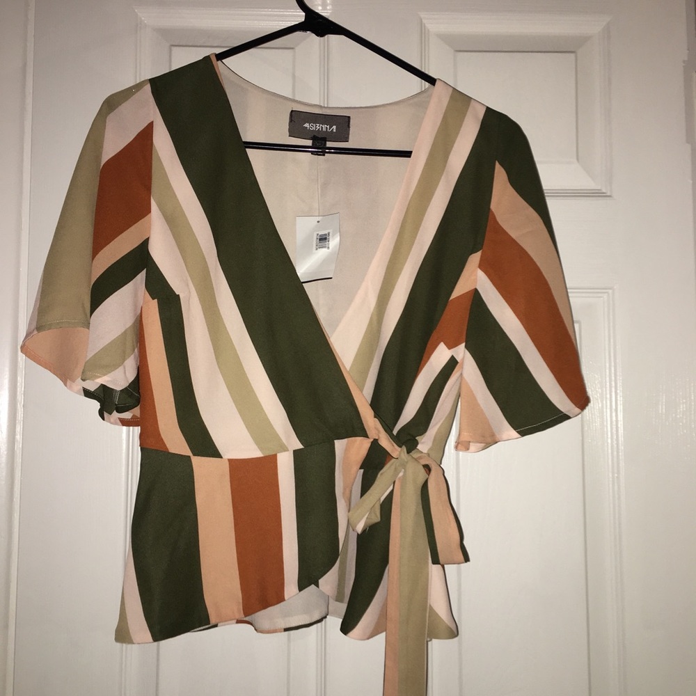 Tie Top